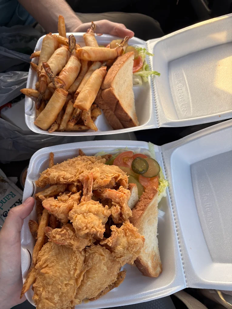 Fried Seafood Platter - Fried shrimp and fish with fries